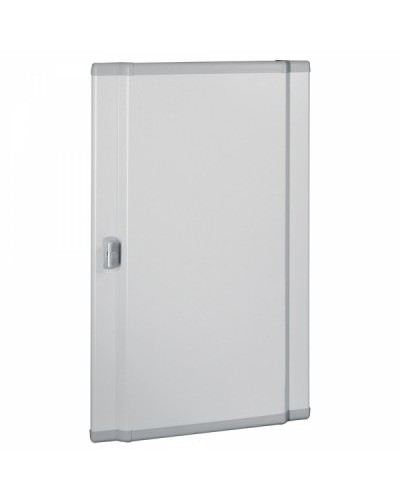 Дверь изогнутая металлическая Legrand 020557 в Копейске Аксессуары для стоек и шкафов Pintop.ru